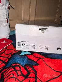 Air Jordan 4 Metallic Red