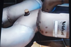 Riser di scarico rialzato con anodi per volvo