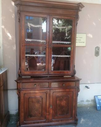 credenza in noce