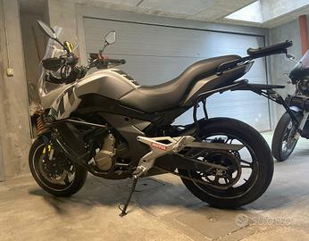 CFMOTO 650MT
