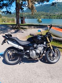Honda hornet 600