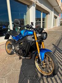 YAMAHA XSR 900