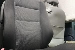Sedile anteriore sx OPEL ASTRA H del 2005