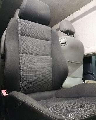 Sedile anteriore sx OPEL ASTRA H del 2005