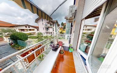 2 locali con basse spese in centro