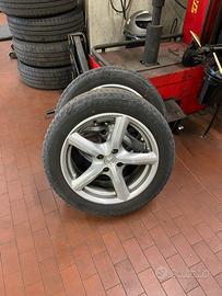 Cerchi in lega 16 pollici mini cooper S marca AVUS