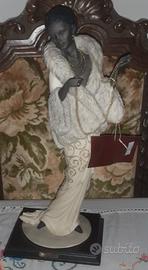 1 Statua Auro Belcari dama nera lady vintage 1989