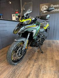 Benelli TRK 702 X