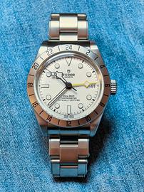 Tudor Black Bay Pro Opalino bianco