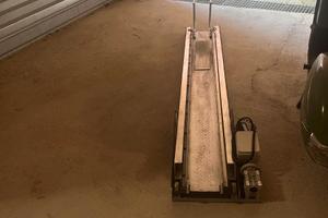 Portamoto elettrico per camper