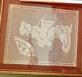 Quadro realizzato all’uncinetto
