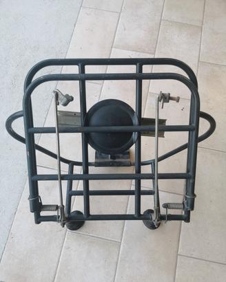 portapacchi posteriore vespa con supporto ruota