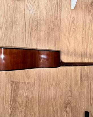 chitarra acustica yamaha