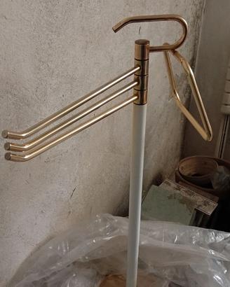 Piantana bagno porta asciugamani