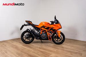 KTM RC 390 - 2024