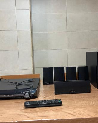 DVD HOME THEATRE SYSTEM