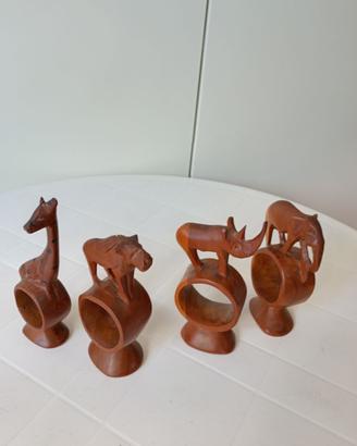 Portatovaglioli in legno