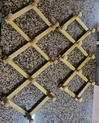 Coppia Appendiabiti Vintage a Fisarmonica in Legno