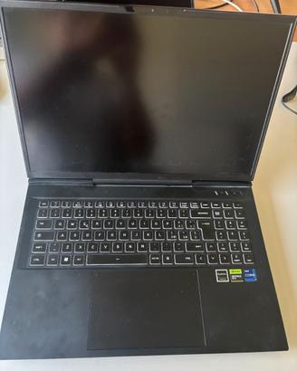 Laptop 17" QHD i9-14900HX RTX 4060 64GB