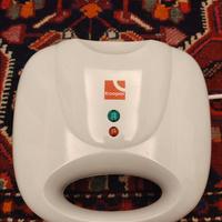 Tostiera per sandwich