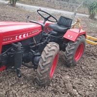 Antonio carraro STERZANTE con vibrocoltivatore