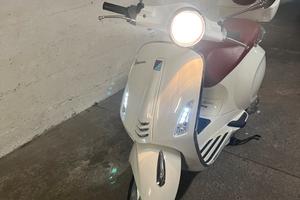 Vespa Primavera 125