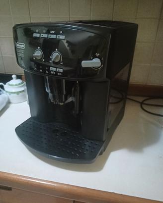 Macchina del caffè Delonghi