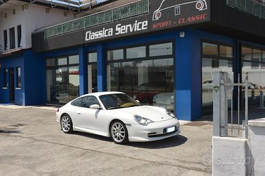 Porsche 911 Carrera cat Coupé