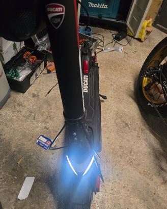 monopattino ducati pro 3