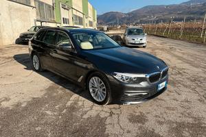 Bmw 530 530d xDrive 249CV Touring Business