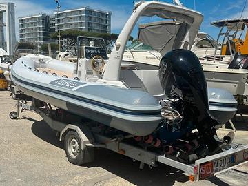 Asso 58 con Mercury F150 e rimorchio