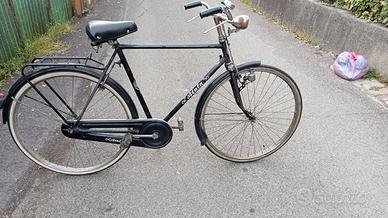 BICI MARCA ATALA CON FRENI A BACCHETTA