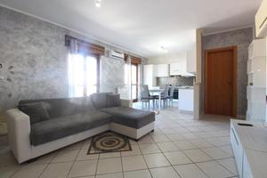 3 LOCALI A AGROPOLI