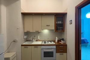 Monolocale esclusivamente per uso trasitorio estud