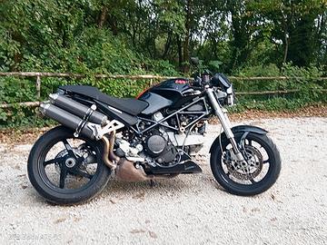Ducati monster
