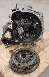 303300H020 CAMBIO AUTOMATICO E FRIZIONE TOYOTA AYG