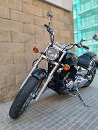 Yamaha XVS 650 Drag Star