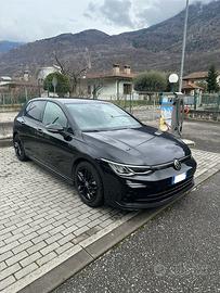 Volkswagen Golf 8 1.5 eTSI EVO R-Line DSG 150 CV
