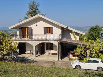 VILLA SINGOLA A MALVICINO