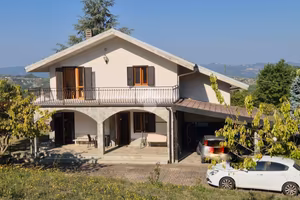 VILLA SINGOLA A MALVICINO