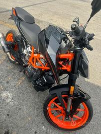 2023 DUKE 390