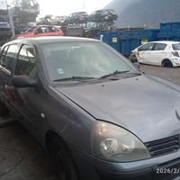 RENAULT CLIO 1.2 B 2006 D7FG7  PER RICAMBI