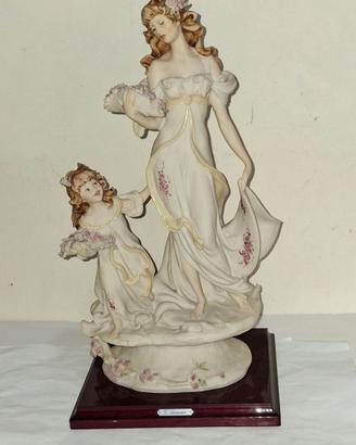 Giuseppe Armani Rosebuds art.1124 - Donna con bamb