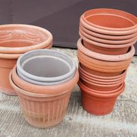 Vasi, per fiori ,in plastica