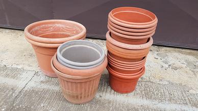 Vasi, per fiori ,in plastica