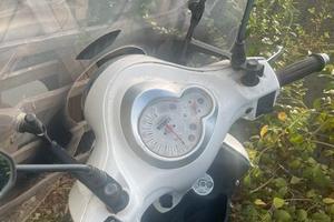 Yamaha D'elight 115 (2014) - Bianco con parabrezza
