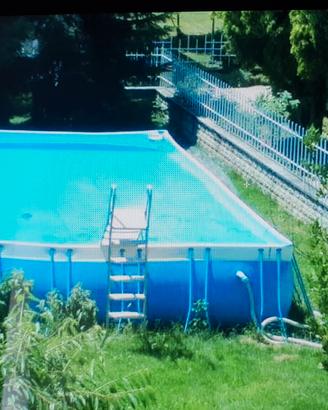 Piscina fuori terra 11 mt. x 6 x 1.30