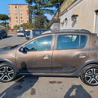 DACIA SANDERO STEP WEY gpl
