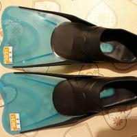 Pinne Subea misura 30 -31 nuove