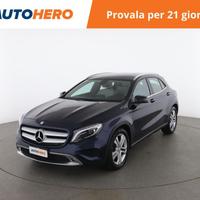 MERCEDES-BENZ GLA 200 YJ88957